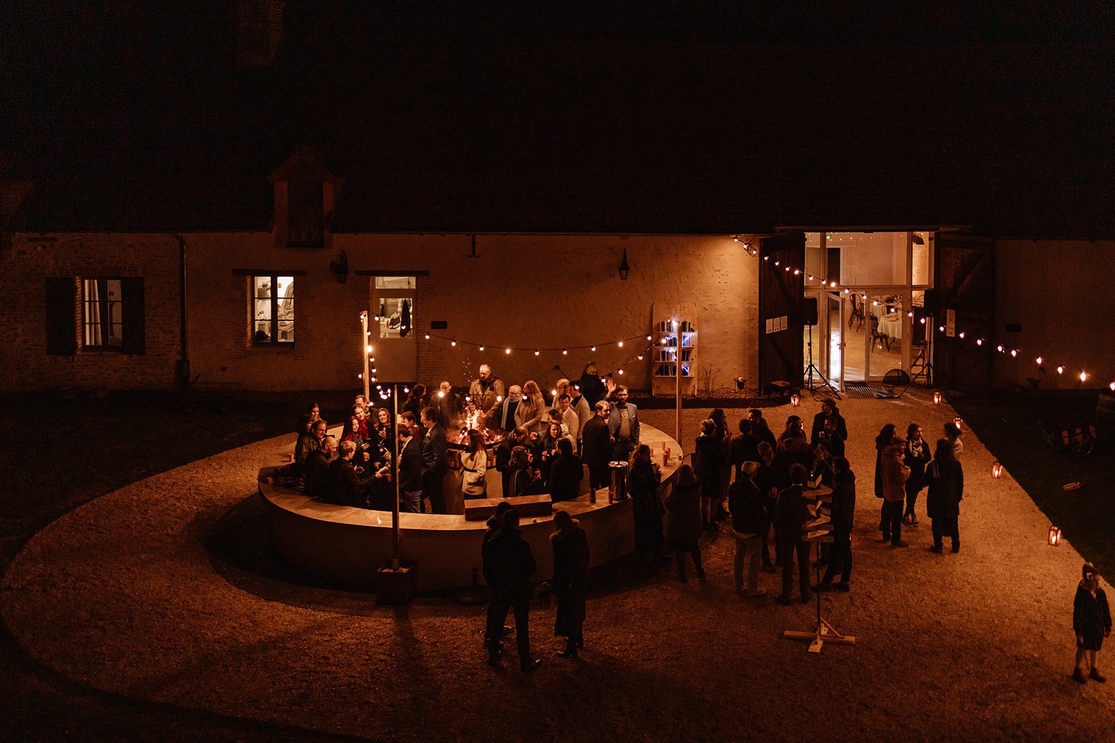 Moonrise photography mariage place de village de nuit rayon de sologne