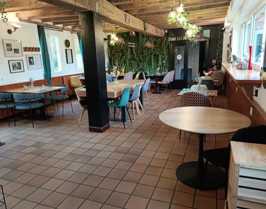 Salle de repas colonie restaurant rayon de sologne